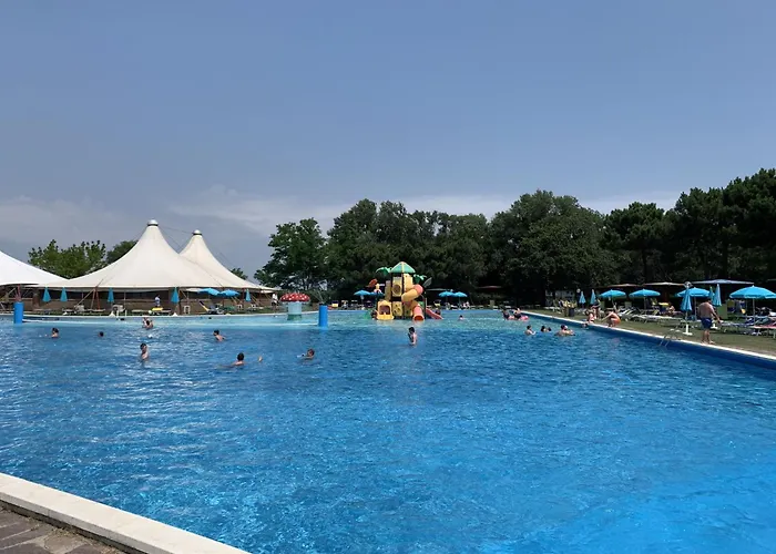 By Interhome * カザル・ボルセッティ